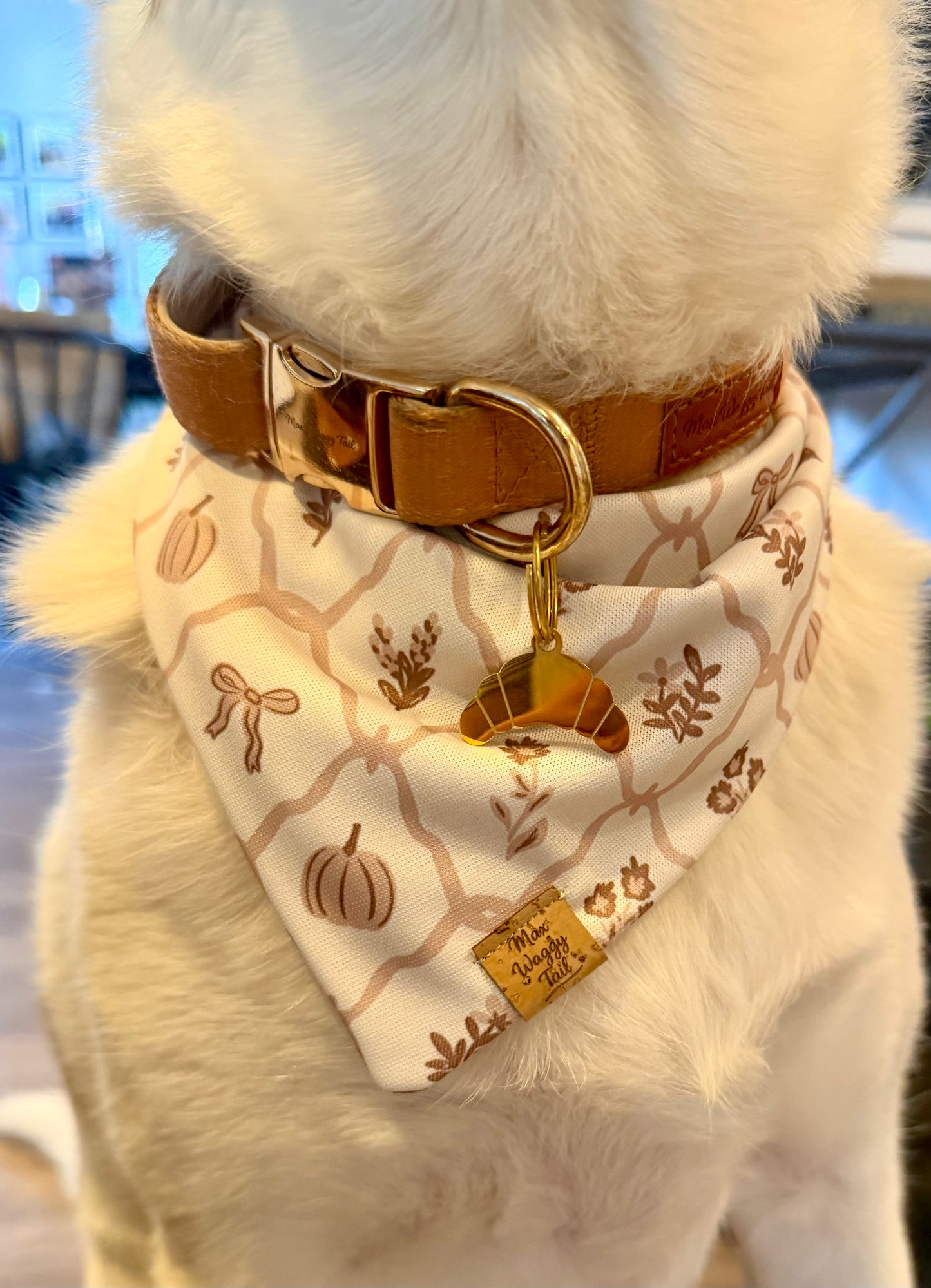 Croissant ID Tag